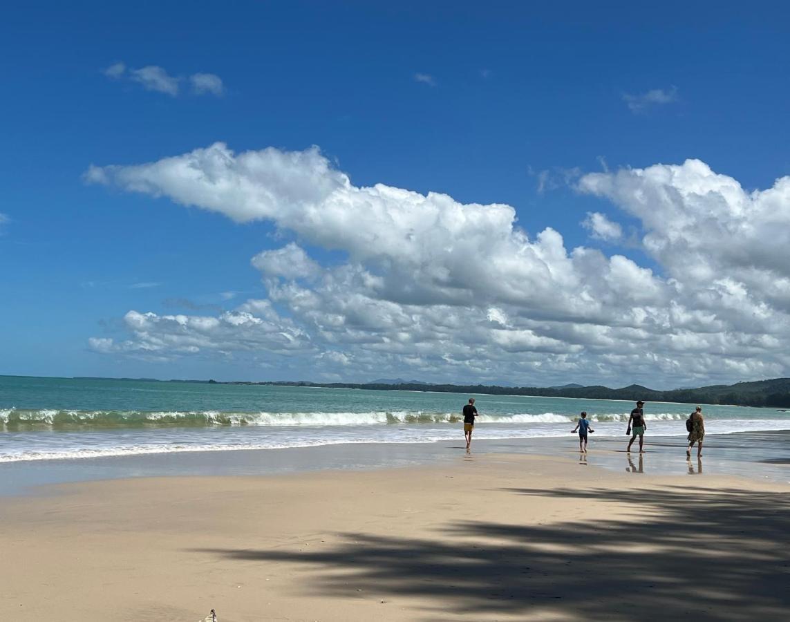 Ao Thong Beach Resort 방 삭 외부 사진